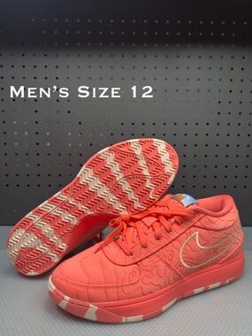 Nike Book 1